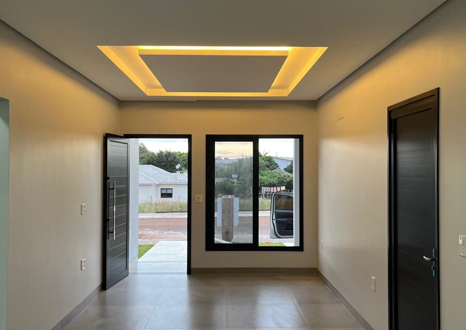 WhatsApp Image 2025-10-15 at 16.41.45 (1)