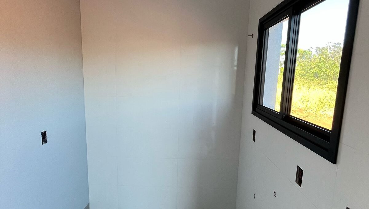 WhatsApp Image 2025-10-15 at 16.41.48