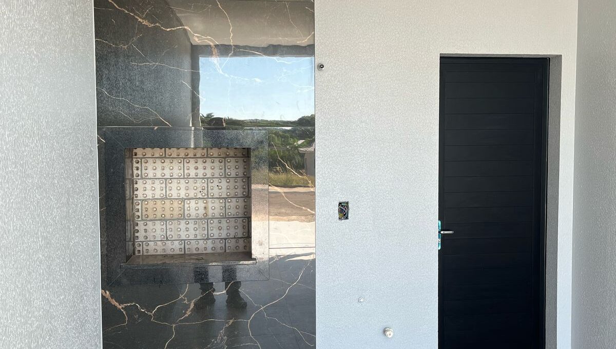 WhatsApp Image 2025-10-15 at 16.41.49