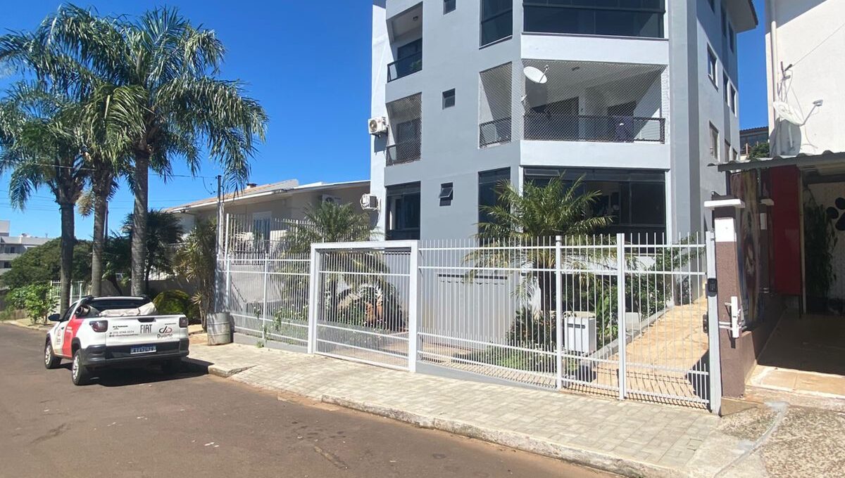 WhatsApp Image 2025-10-16 at 17.42.05