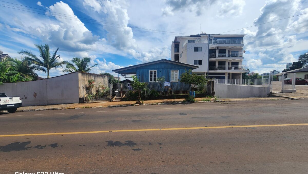 WhatsApp Image 2025-12-02 at 17.19.53 (1)