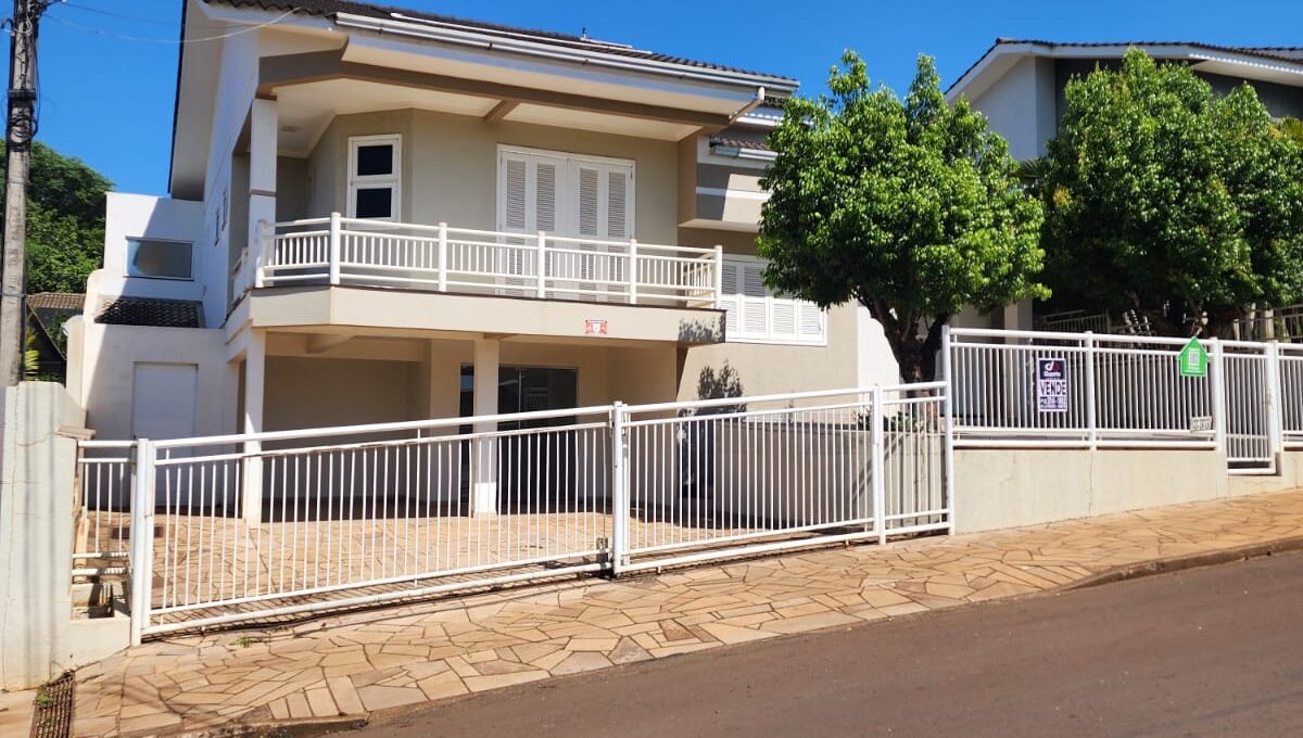 WhatsApp Image 2025-12-05 at 09.15.42 (1)