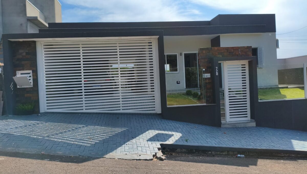 ed7ce04d-b550-4c51-a7f0-4fd87fd8e6b0